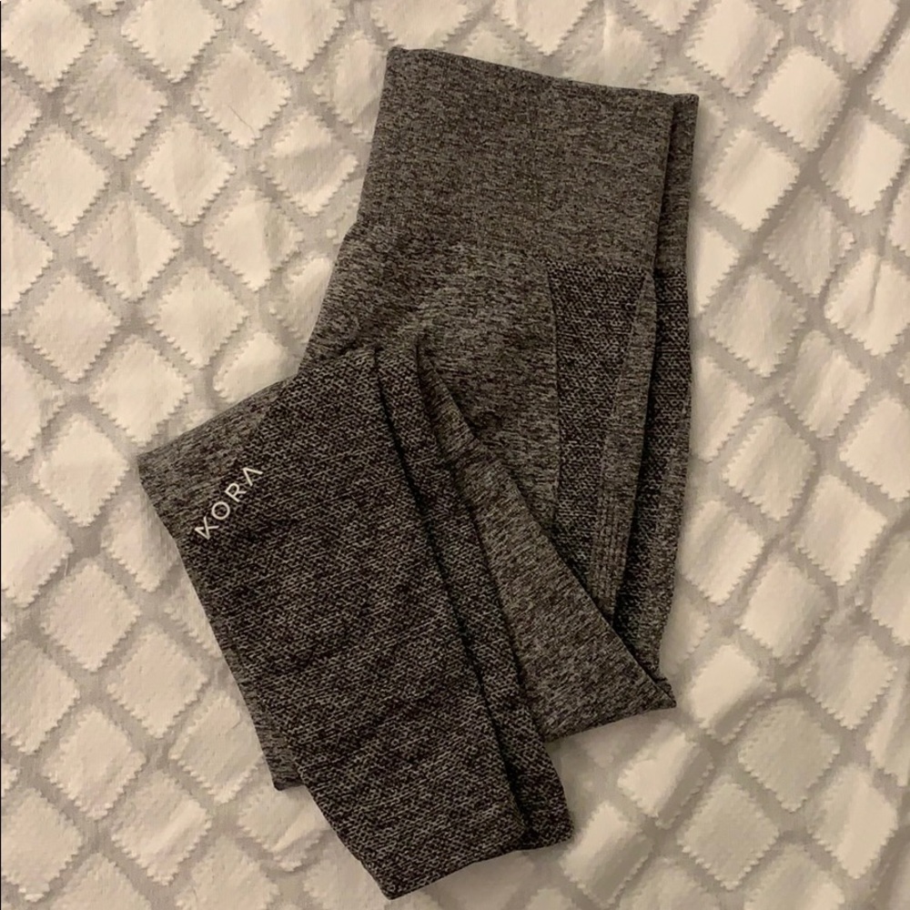 KORA Fitness Leggings